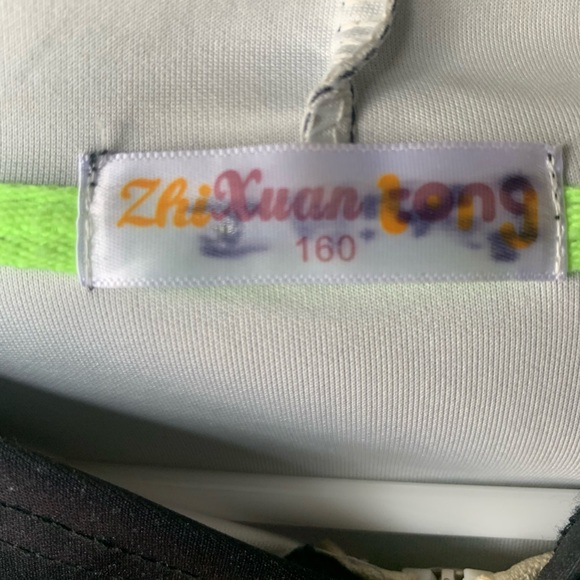 AMONG US Imported Zippered Jacket with Hood, Size 14-16, Unisex. HARD TO FIND!! - Picture 10 of 13